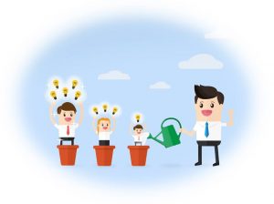 Machen Sie Ihre Mitarbeiter fit für die neue Arbeitswelt! Mann gießt "Mitarbeiter" in Blumentöpfen