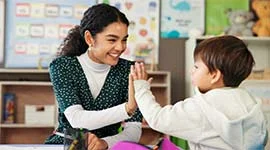 Schulbegleiter:in / Integrationsassistent:in inkl. pädagogische Zusatzqualifikation Traumapädagogik