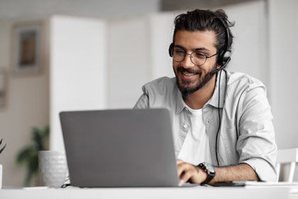Manager:in für IT-Support und Service